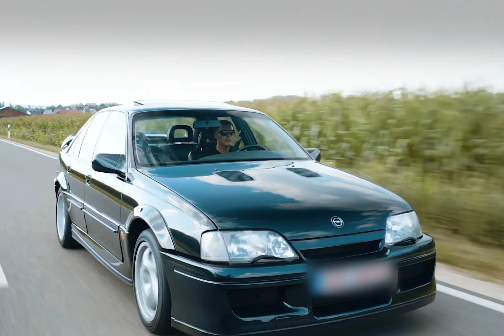 Opel Lotus Omega 3.6 Biturbo · 377 PS · Nr. 0571 von 950 · 6-Gang-Schaltgetriebe · 2 Halter · Serviceheft