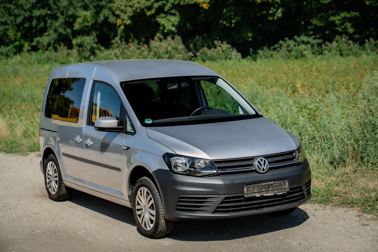Volkswagen Caddy Kombi Trend 1.4 TSI · 1. Hand · Standheizung · Klimaautomatik · Scheckheft